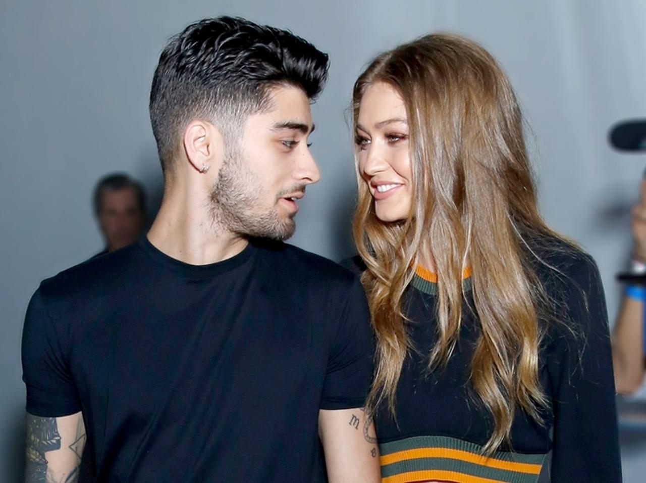 ゼイン・マリク、恋人への愛の証に体のある「気まずい部分」に刺青を入れる