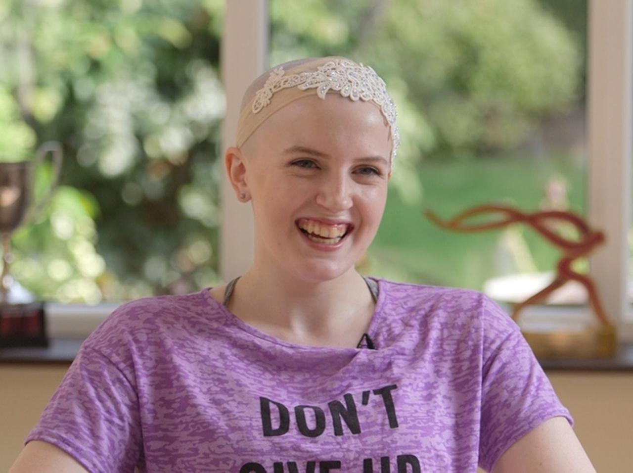 自分の「涙」にアレルギー反応を示す女性、死を覚悟で続ける挑戦とは？