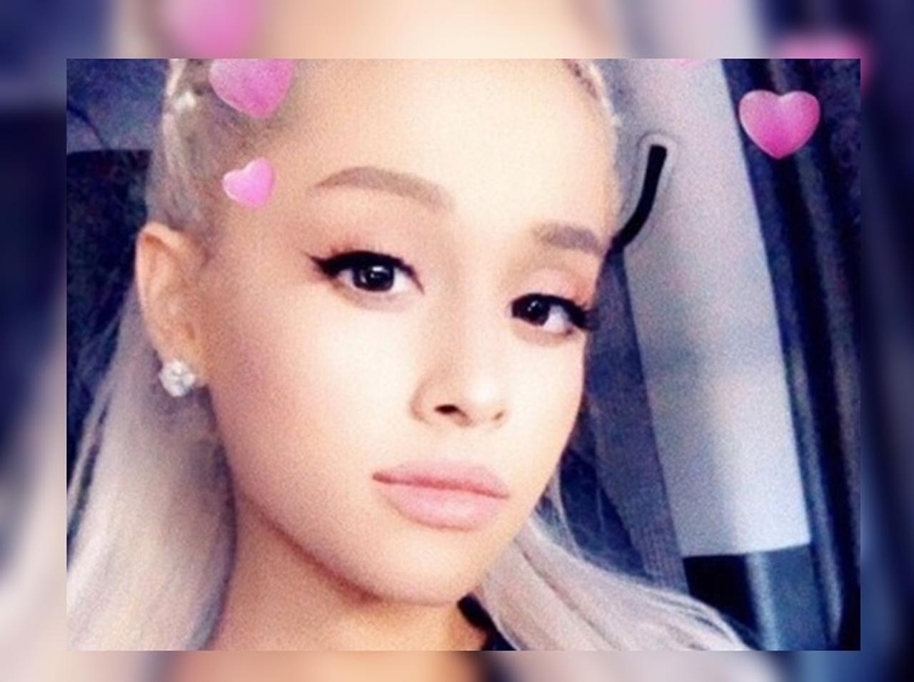 ブランドも教えます!アリアナ・グランデのキュートな最新冬ファッション