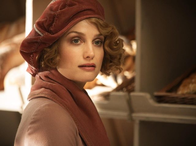 『ファンタビ』アリソン・スドル、42歳人気俳優とイチャイチャが止まらない