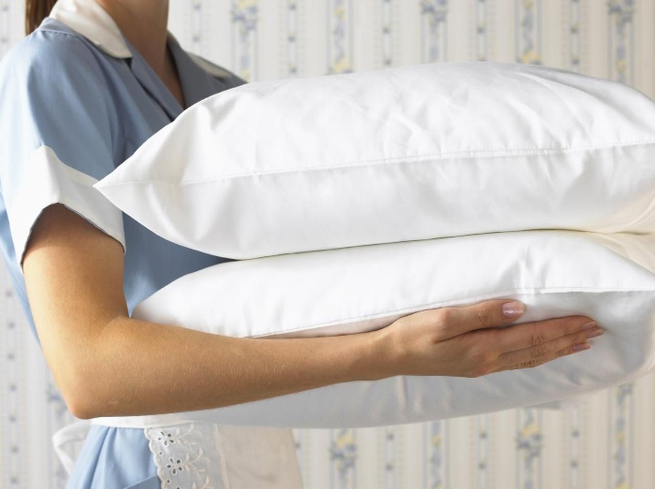 肌荒れの原因は枕カバー？画期的な「日めくり」枕ケースが話題！
