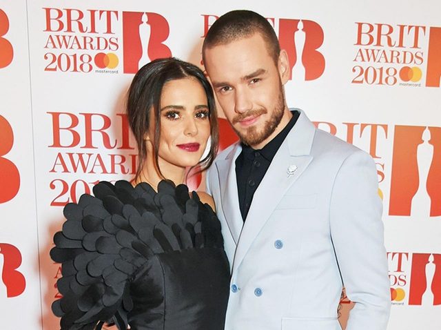 英人気シンガー、10歳年下パートナーとの変わった「性生活のルール」明かす