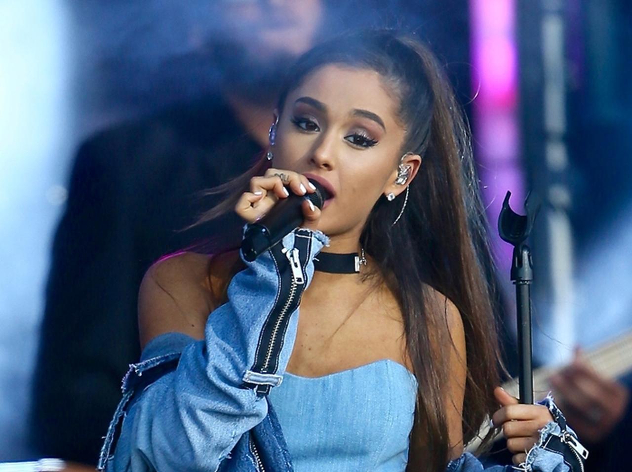 アリアナ・グランデがマンチェスターの追悼パフォーマンス中止、その理由は？