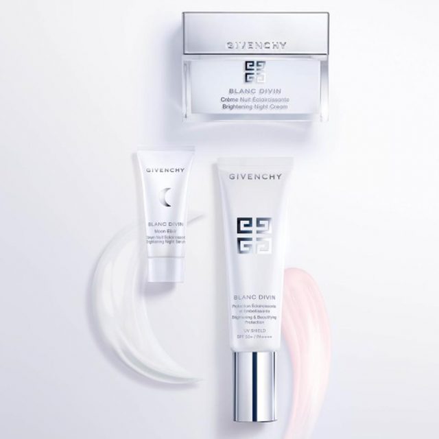 ジバンシイから新美白アイテム誕生！ポーチやバッグがセットのキットも