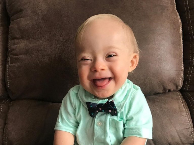 14万人の中からダウン症の男の子が勝ち取った、米大手企業の広告塔
