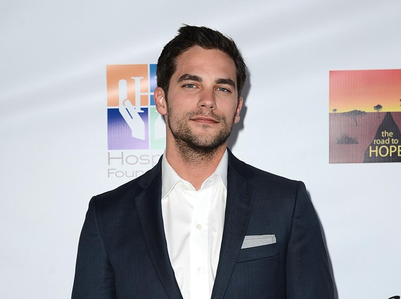 『プリティ・リトル・ライアーズ』イケメン俳優、プロポーズ大成功