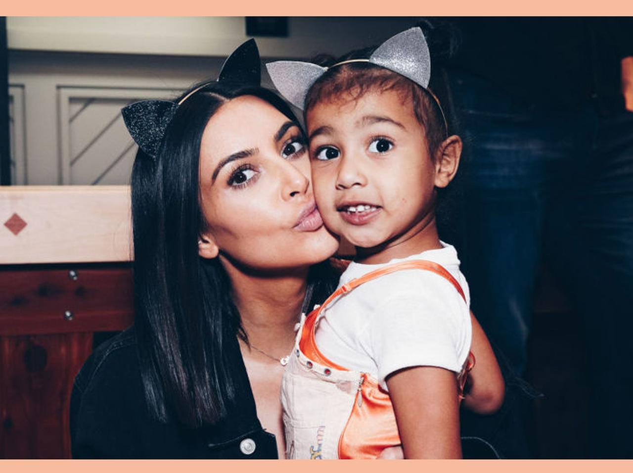 キム・カーダシアン、4歳娘が撮影したセミヌード公開し物議 アート?それとも?