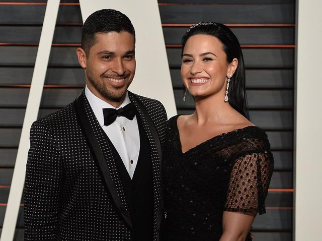 デミ・ロヴァート、「今も愛する」13歳年上の元カレとランチデート