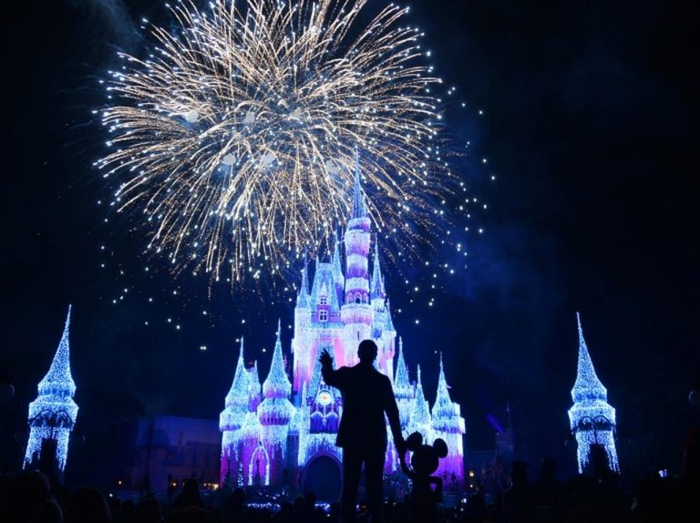 ディズニーランドの”古株”アトラクションに「今さら」批判殺到の理由とは?