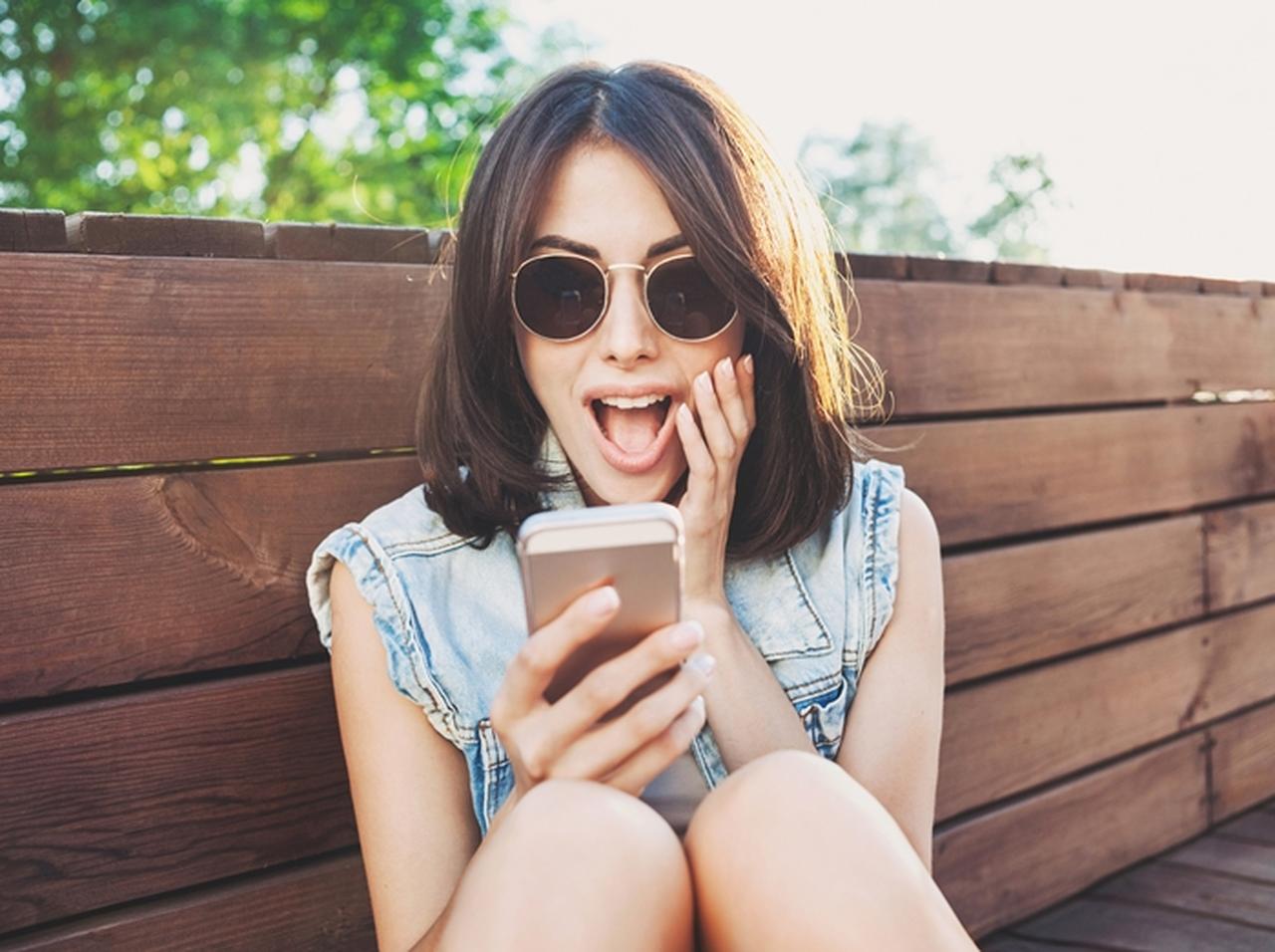 女子大生4人が「裸の写真」と引き換えに手に入れたものに賛否両論