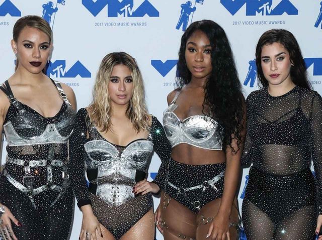 フィフス・ハーモニーのノーマニ、ソロ初アルバムで「初対面」