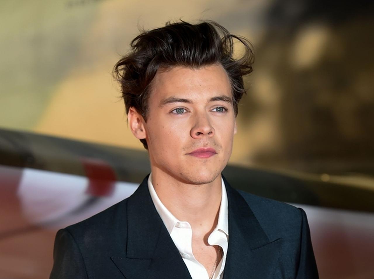 ハリー・スタイルズ、元恋人テイラー・スウィフトへの「胸キュン対応」がさすが