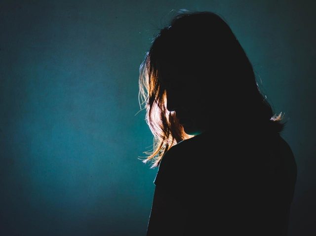 レイプされて処女を奪われた…米大物俳優による性被害を女性2人が告発