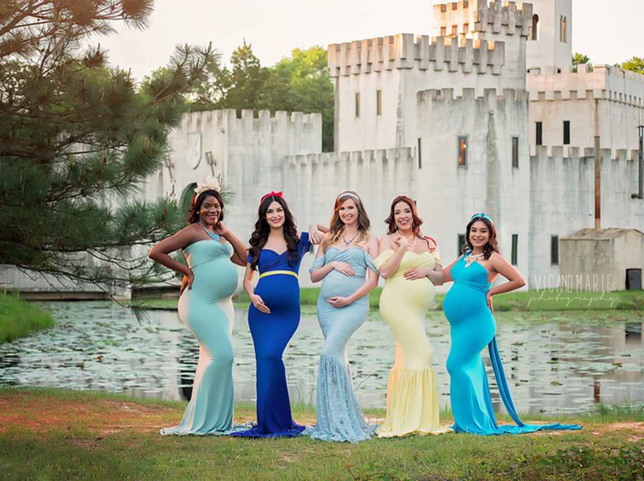 妊婦だってお姫様に!ディズニープリンセスがテーマのマタニティフォトが美しい