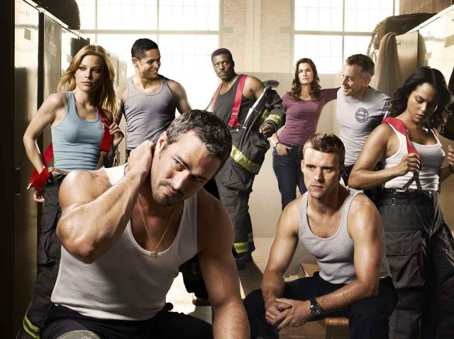 『シカゴ・ファイア』消防士・救急隊の闘いと人生を描いたドラマが4月から無料放送