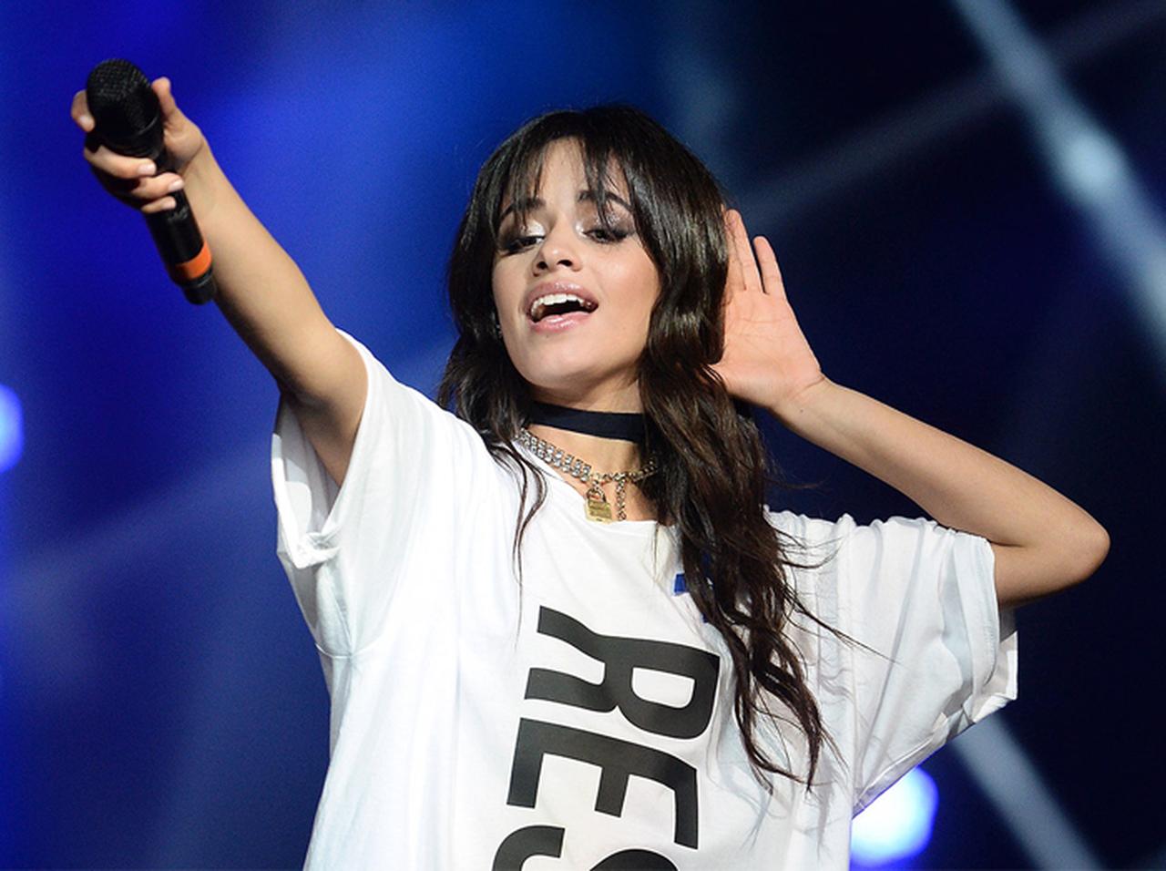 カミラ・カベロの21歳の誕生日を祝う両親の渾身のバースデーソングが可愛い！