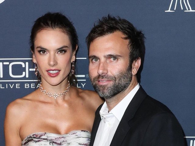 アレッサンドラ・アンブロジオが婚約者と破局、10年間交際