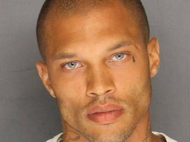 アメリカの「美男美女すぎる」逮捕写真集