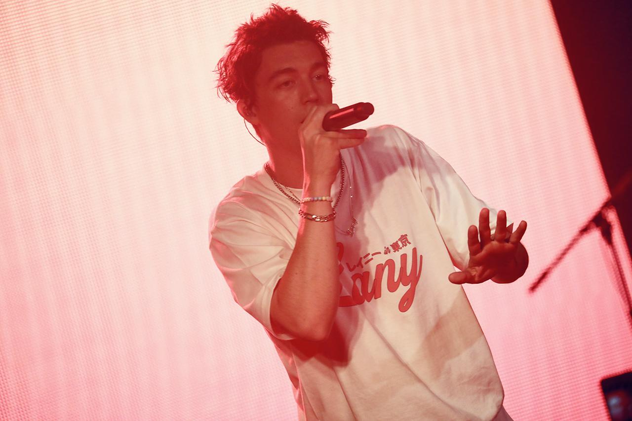 全米“新人アーティストチャート”で1位!LANY来日公演初日でファン大合唱