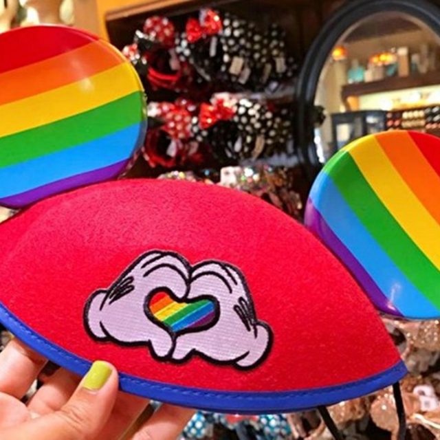 ディズニーランド、LGBT＋支援のオリジナルグッズが可愛い