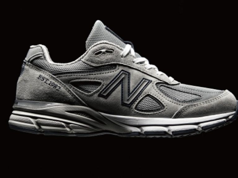 ニューバランス、伝説の「990v4」の限定品「990v4 “1982”」を“限定99足US100ドル”で販売