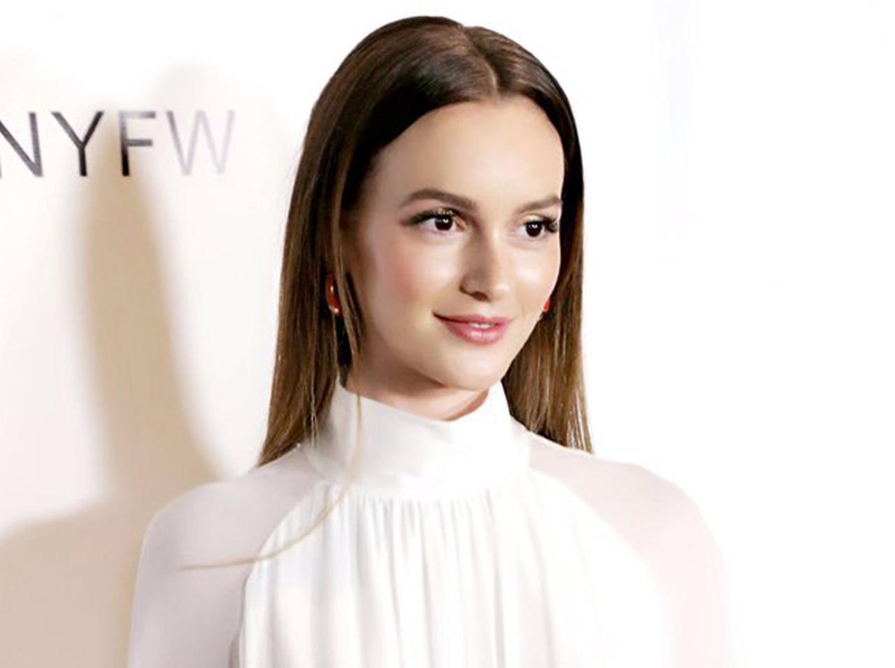 レイトン・ミースター、「超金髪」にイメチェンした姿が別人レベル