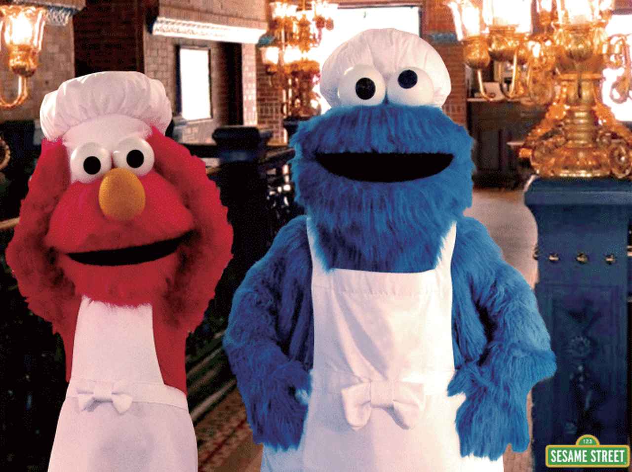 セサミストリートと一緒にディナー!ユニバーサル・タワー10周年記念