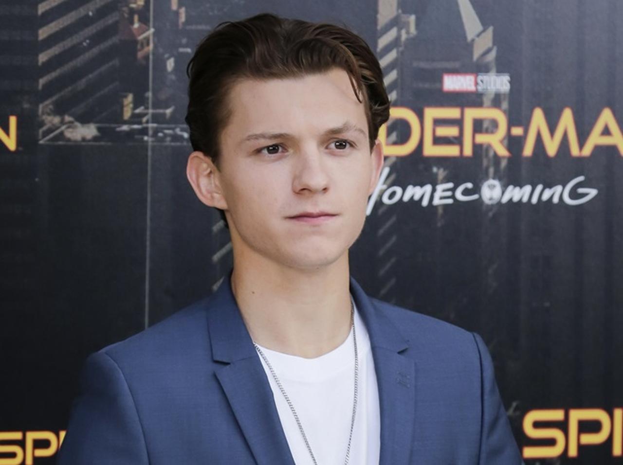 トム・ホランド、『アベンジャーズ』新作のネタバレ禁止のお願いに自虐コメント