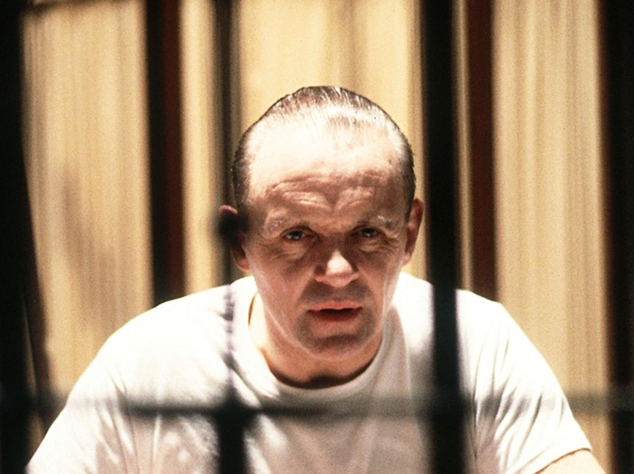 『羊たちの沈黙』アンソニー・ホプキンス、怖すぎる狂気的な動画が話題に