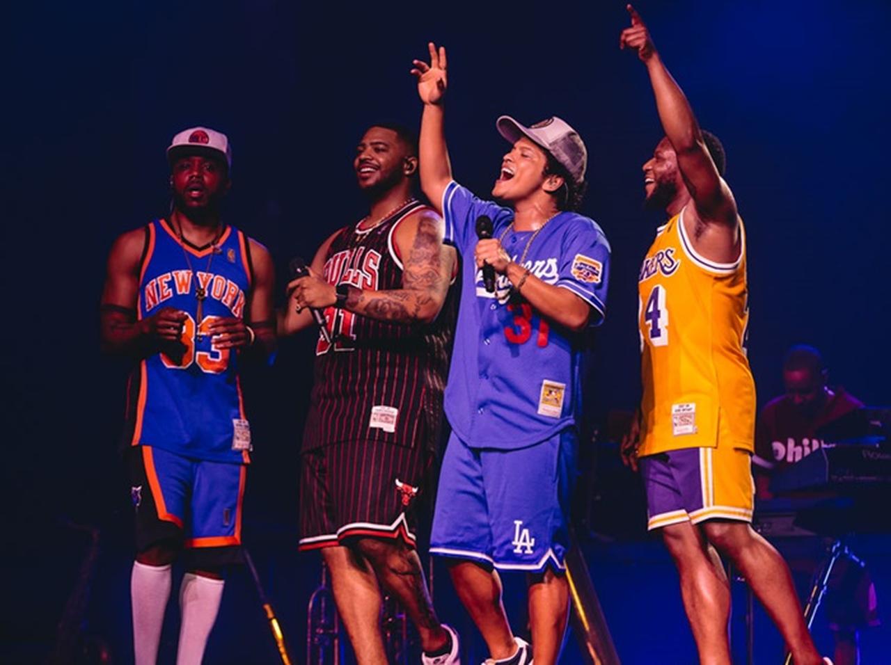 ブルーノ・マーズ1曲分で効果絶大のワークアウト動画【動画アリ】