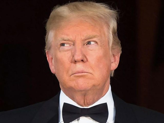 まるで生き別れた双子？米トランプ大統領にそっくりな女性が話題