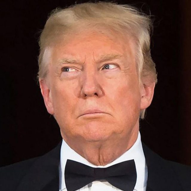 まるで生き別れた双子？米トランプ大統領にそっくりな女性が話題