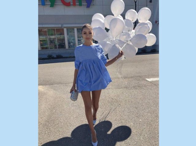 ザラのマイクロミニ丈がカワイイ！ミスUSAのオリビア・カルポが着用