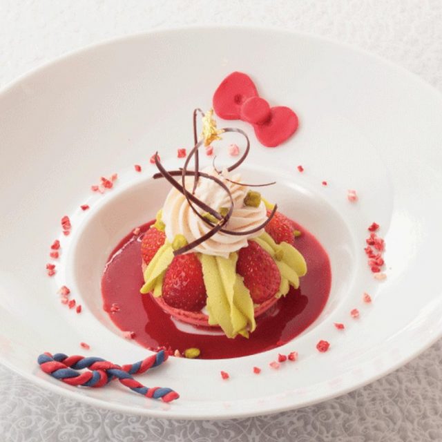 ハローキティのスイーツ♡フランス料理界の巨匠によるコラボ