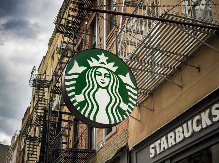 米スターバックスが5月29日だけ全店舗閉店する「皮肉な」理由
