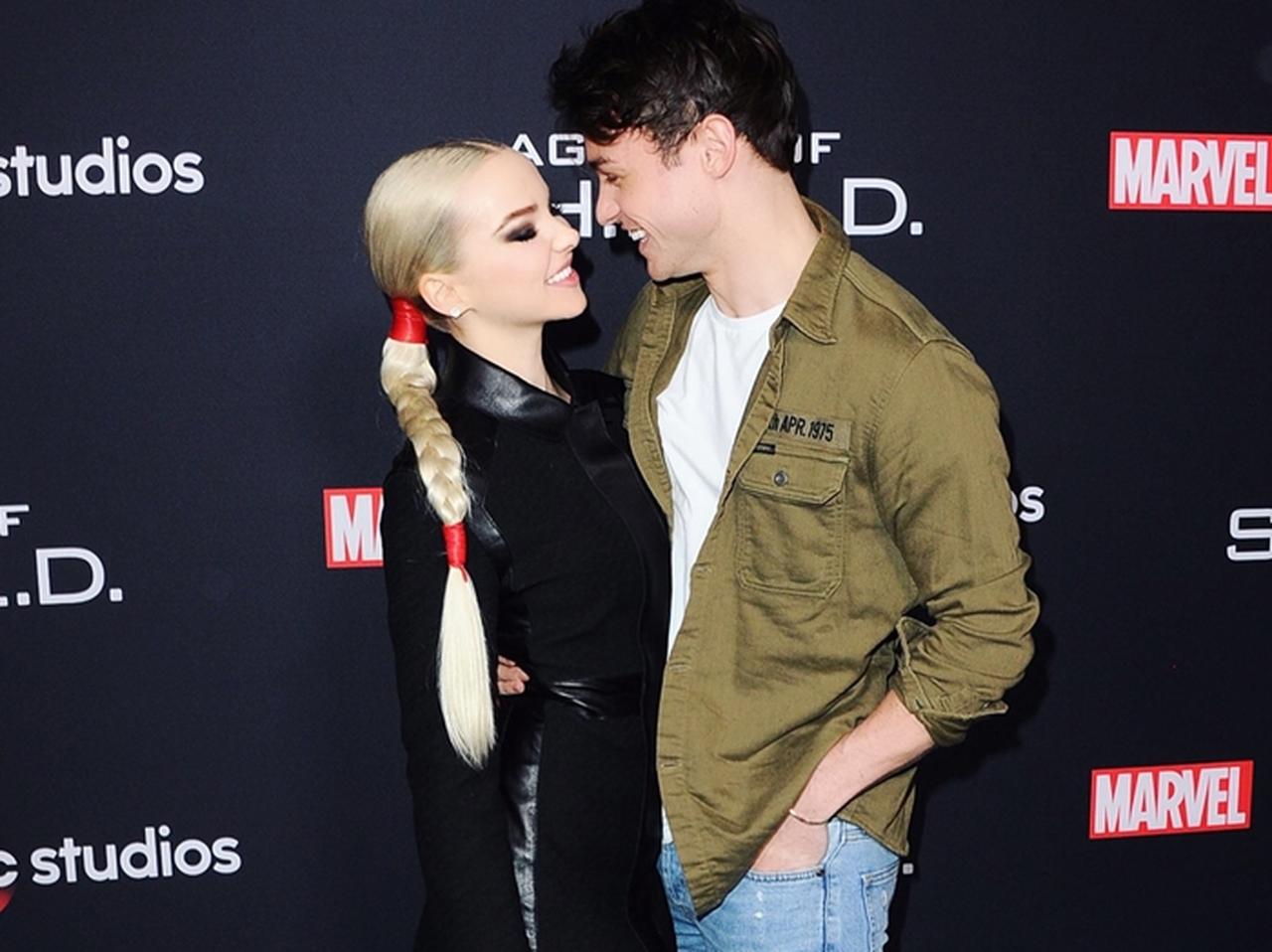 ダヴ・キャメロン、ラブラブすぎる!恋人との赤面級キス動画を公開