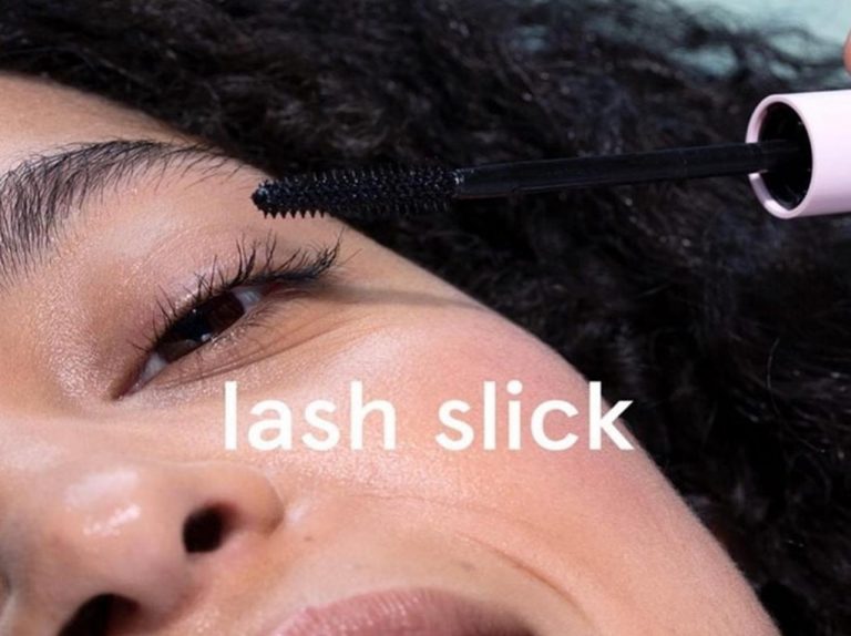 海外で大注目!「Glossier」の最強マスカラは日本の技術を採用