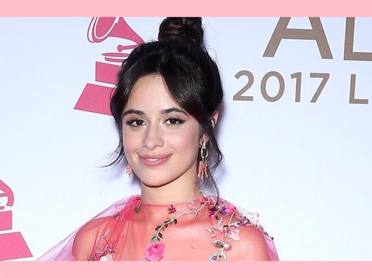 カミラ・カベロ、ステージに行くギリギリまで彼氏と熱烈キス!【写真あり】