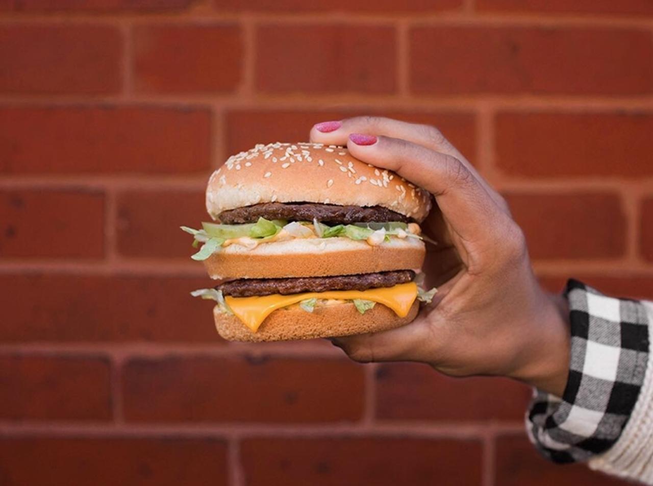 マクドナルドのビッグマック、何個食べたら世界記録を更新できる?