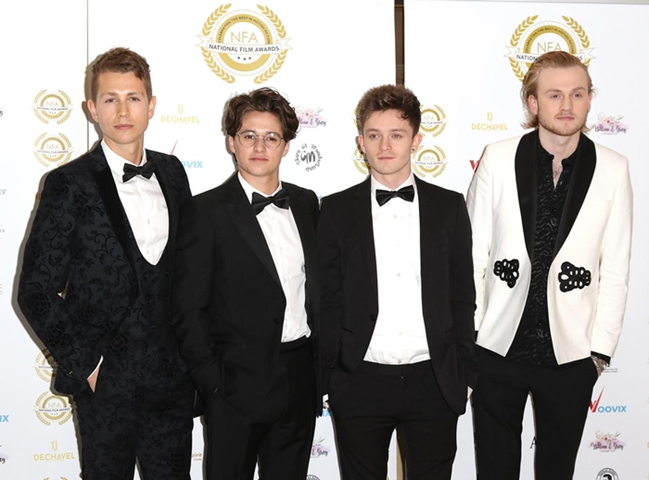 人気バンドのザ・ヴァンプスが7月に前作の続編となる新アルバムを発売