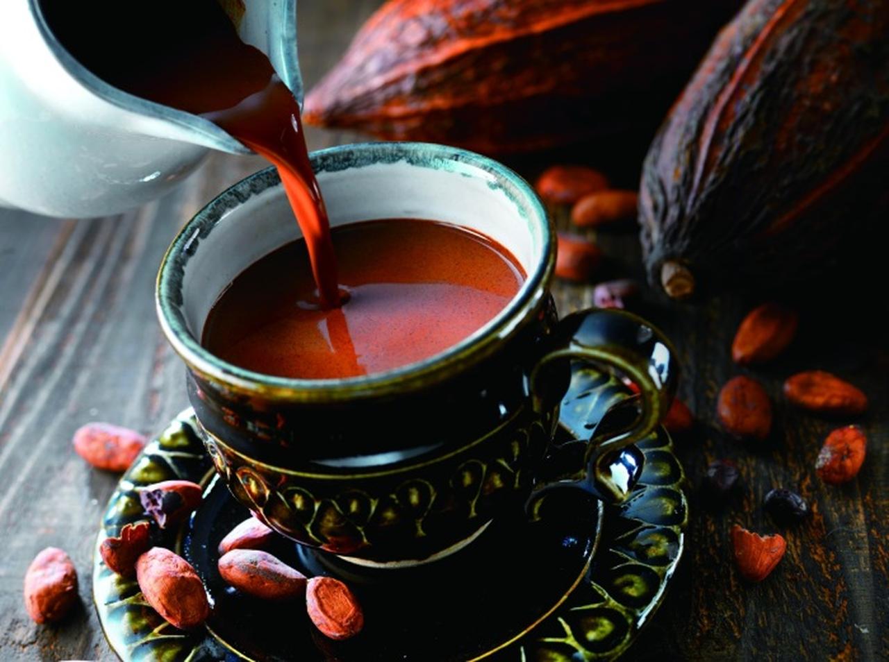 ロイズから、ホットもアイスも楽しめる「飲むチョコレート」が新登場♡