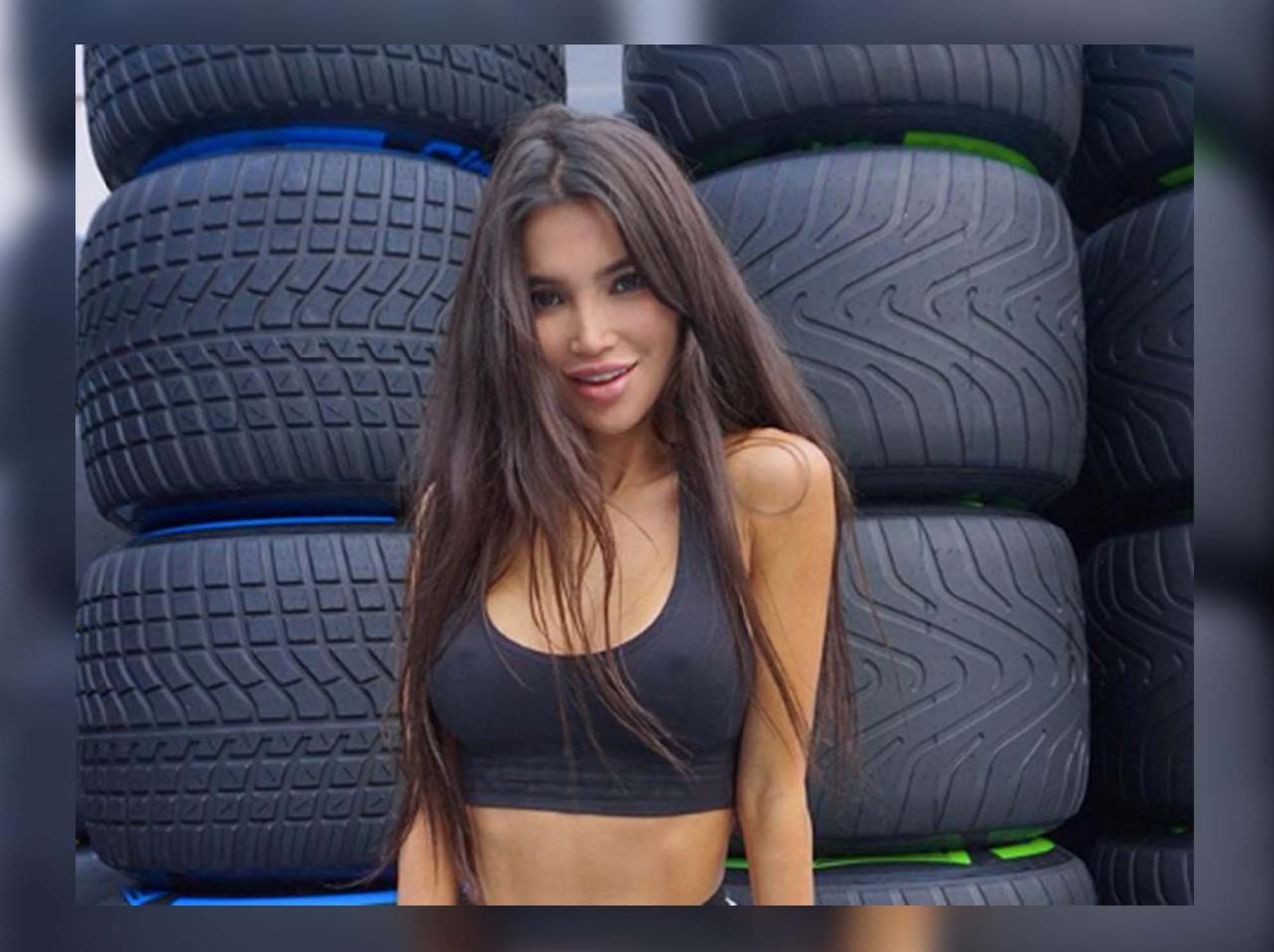 渋滞にはまって時間を持て余した女性、「まさかの行動」で周囲の度肝抜く