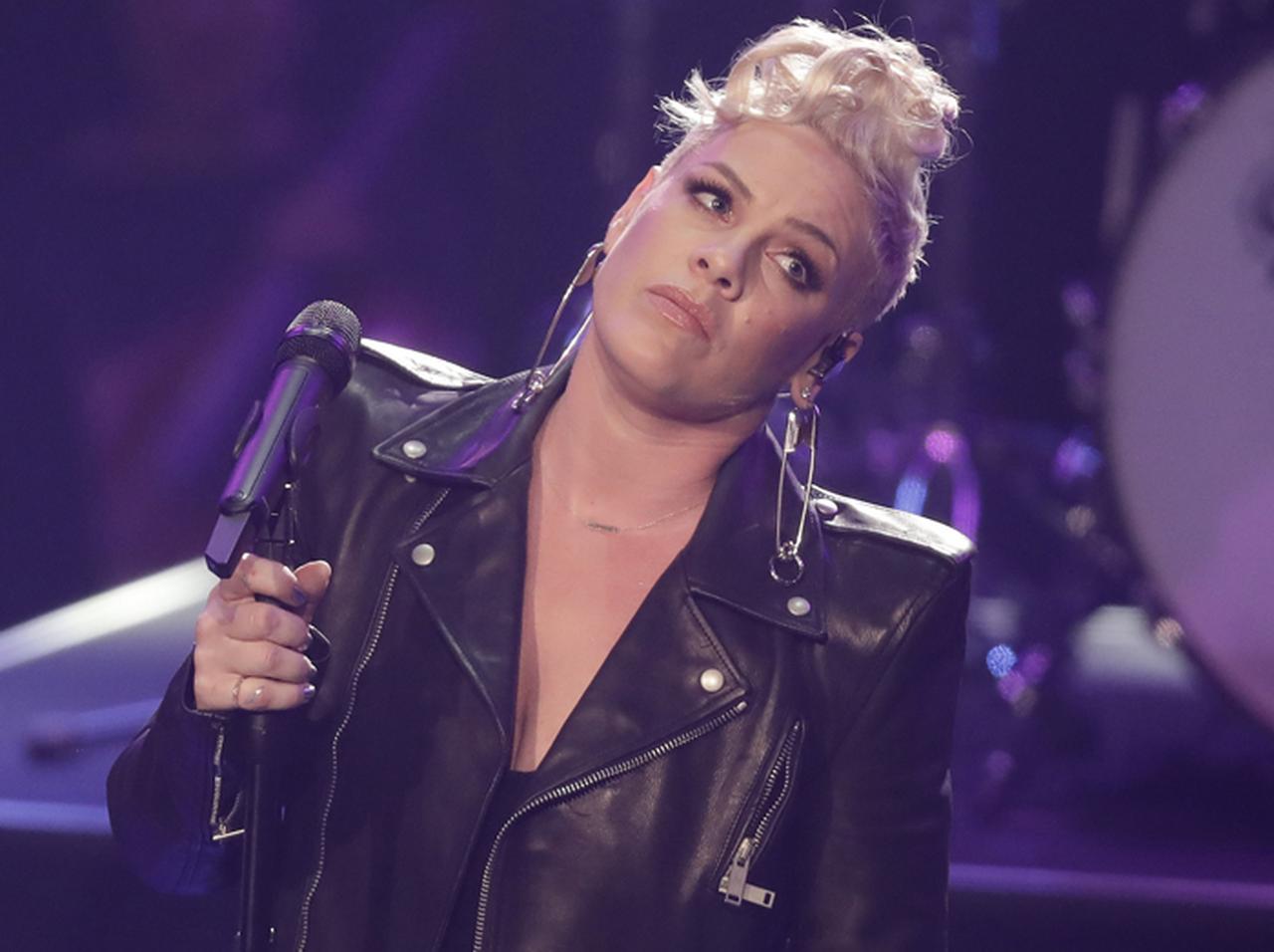 ピンク、「老けたからパープルに改名すれば?」という悪口への反撃が絶妙