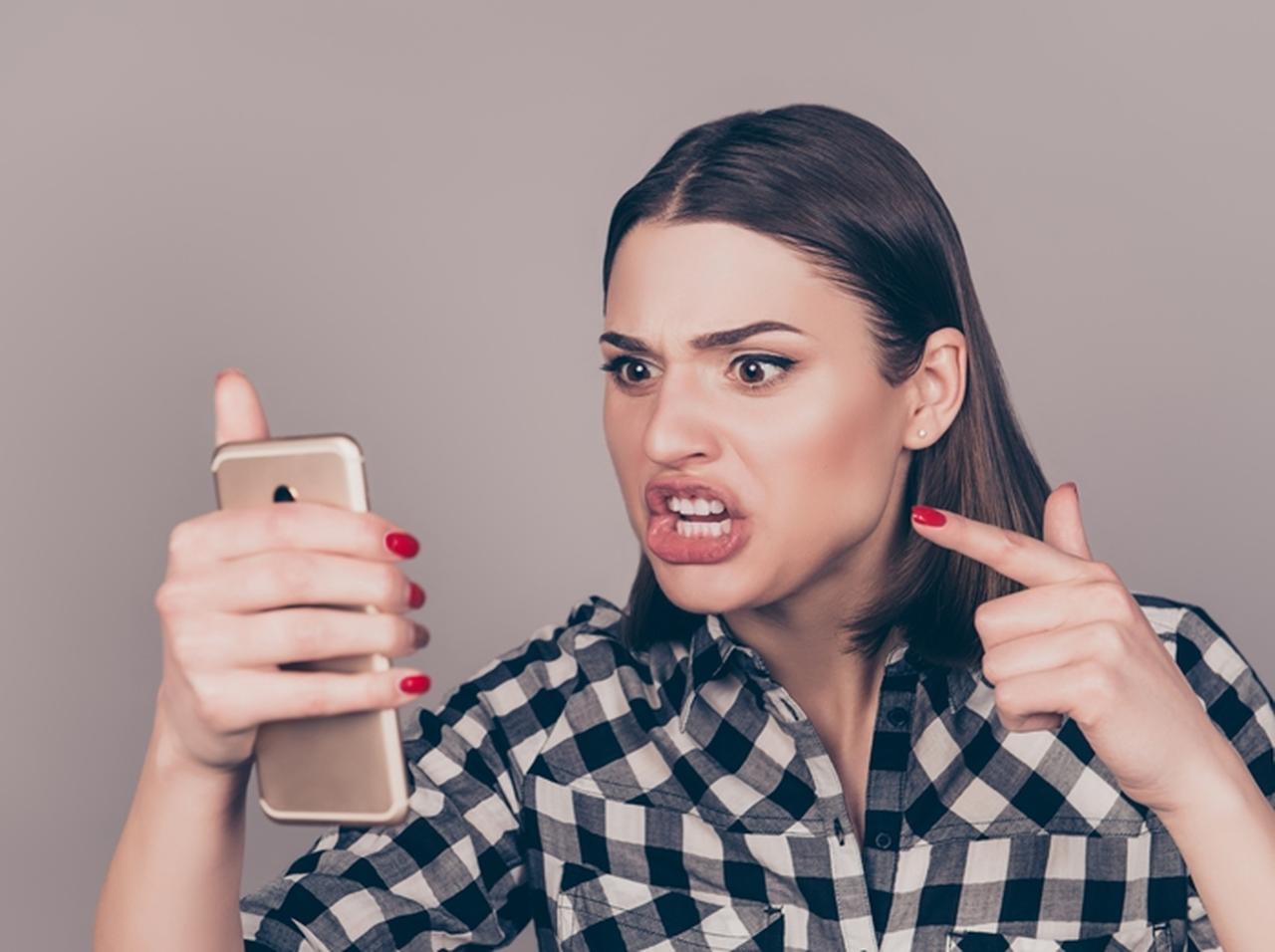 男性からの「卑猥なメール」にキレたある女性、画像1枚で変態男を撃退