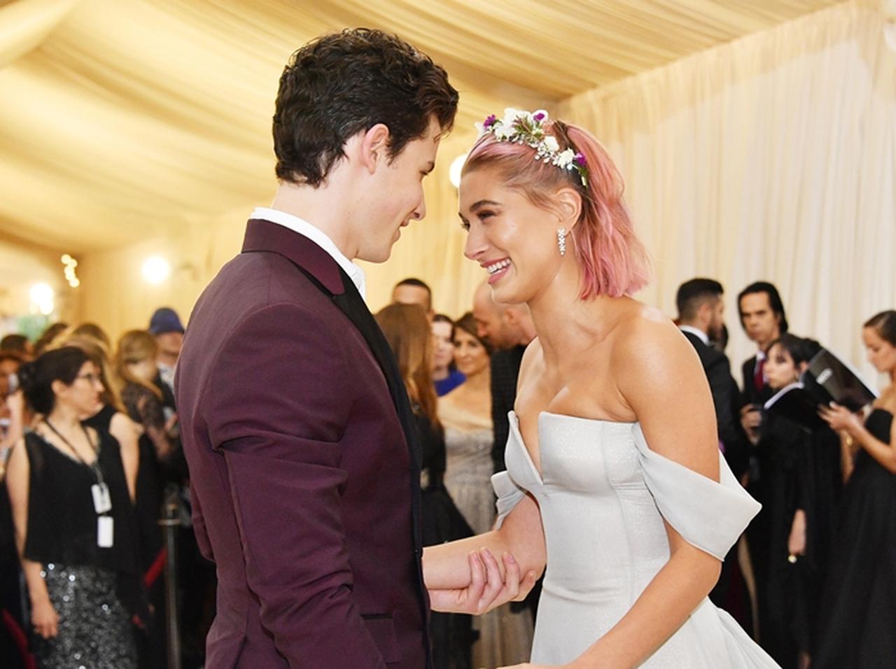 ショーン・メンデス、年上彼女との運命感じる「5年前の出来事」とは?