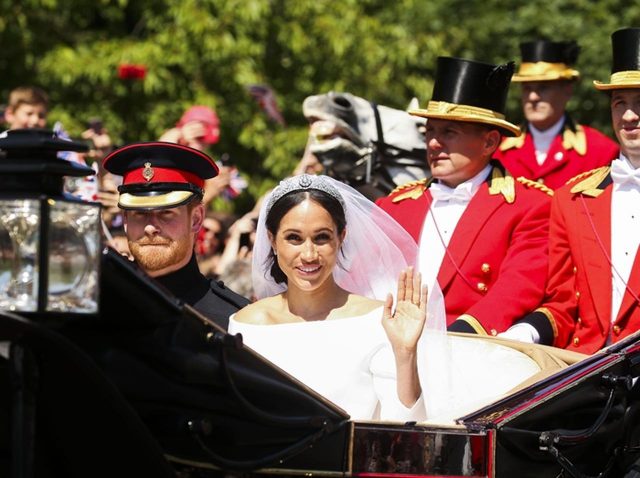 ロイヤル・ウェディングで「スリッパ」が配布、一体なぜ？