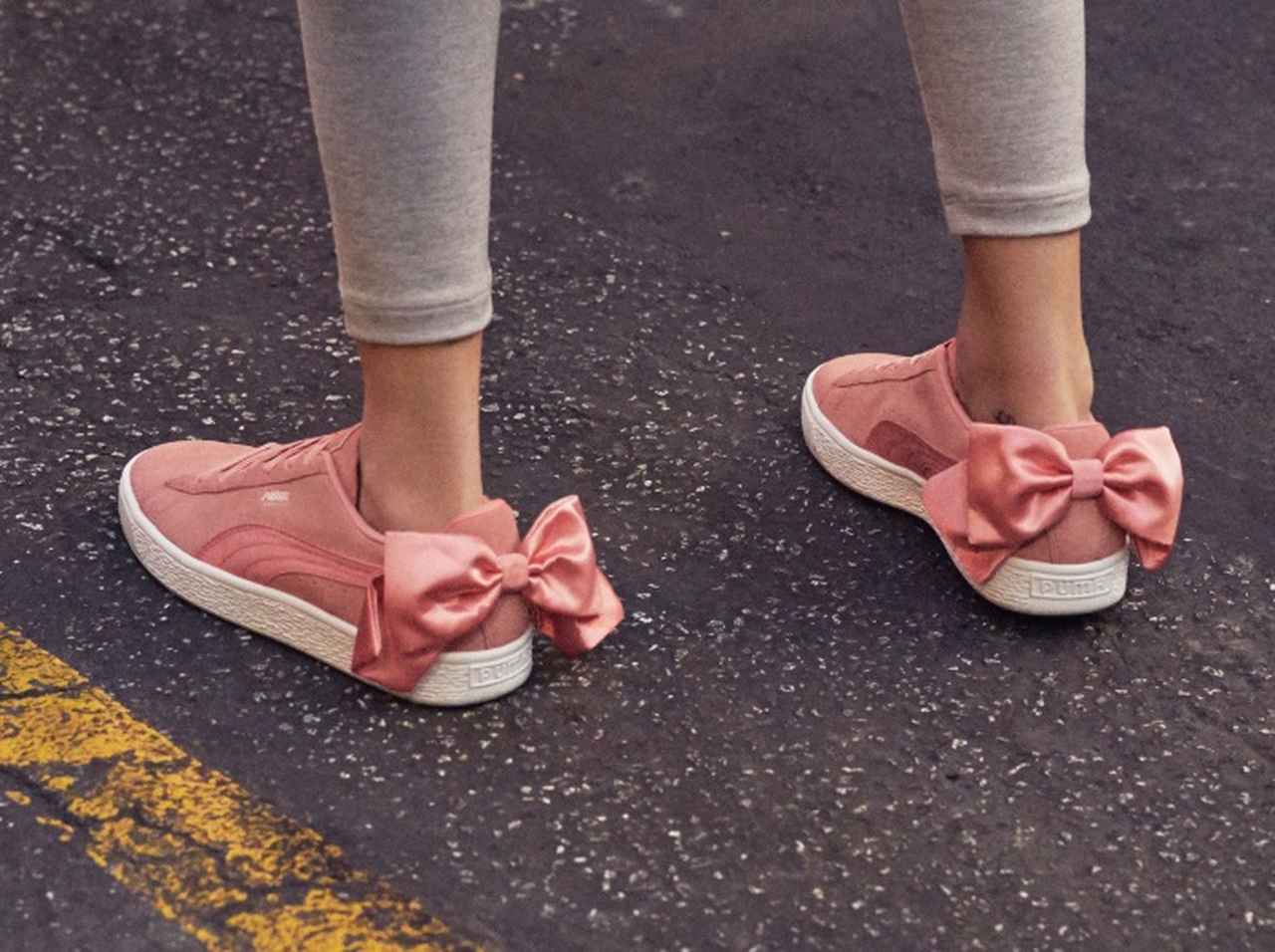 プーマから、スウェードBOWの新色が登場♡ブルーやブラックも！