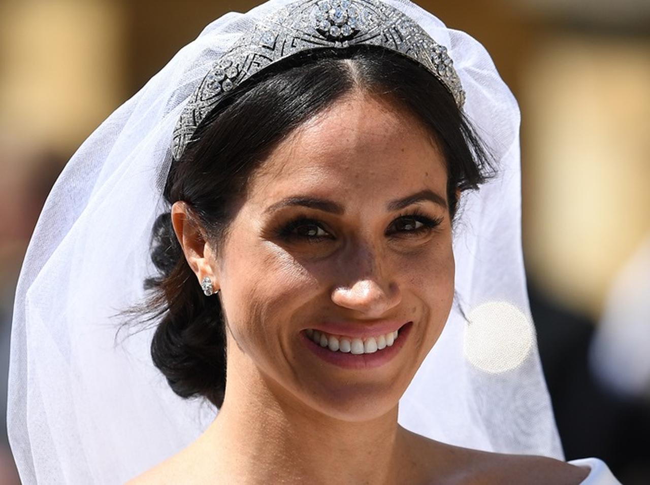 メーガン妃愛用のマスカラは日本でも購入可能のドラッグストアコスメ！