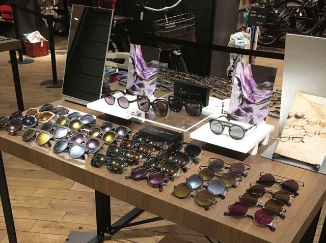 ヨウジヤマモトのアイウェア限定ショップ、2015年デビューコレクションから昨年までの全ラインナップを展示・販売