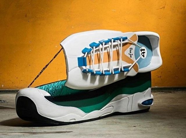 スニーカー好きに朗報！ナイキ「Air Max95」が棺桶に　気になる値段は？